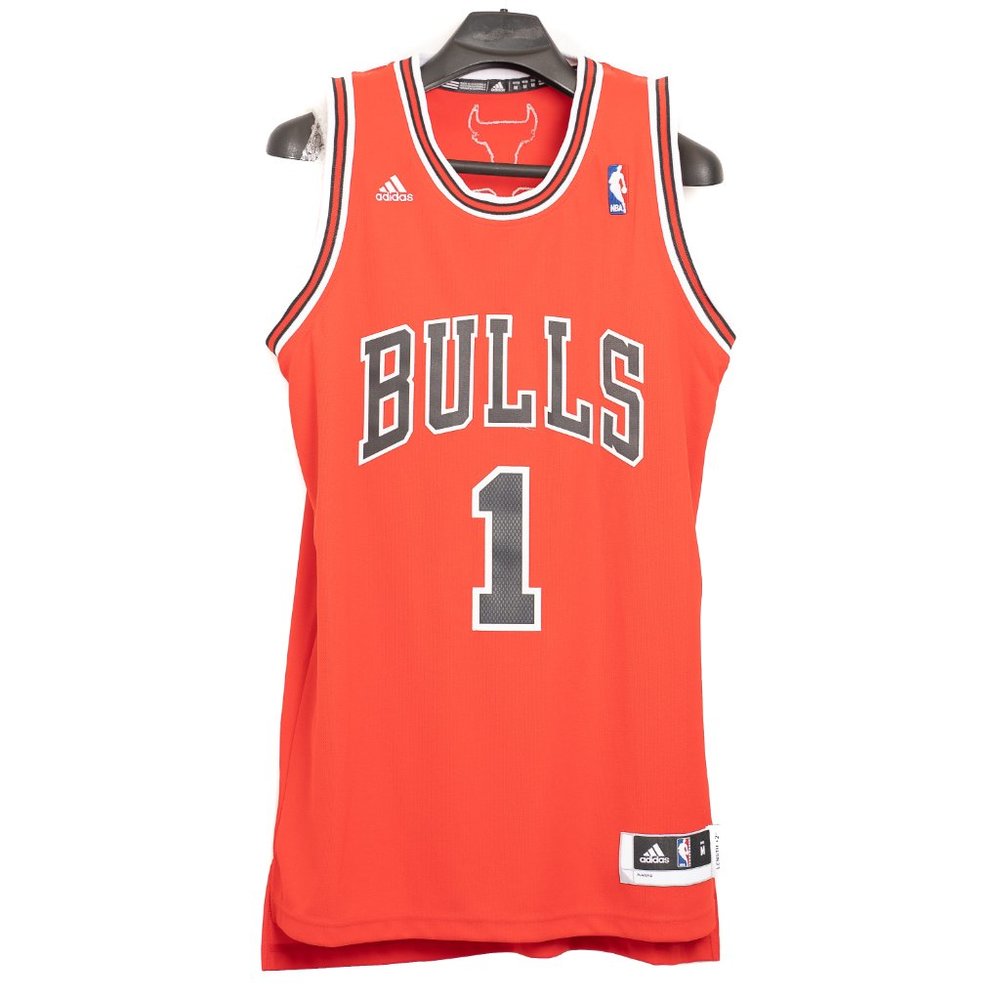 BNWOT Adidas Stitched Chicago Bull Jersey #1 Derrick Rose